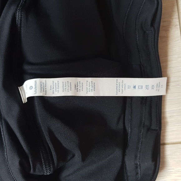 Lululemon Black Patterned Pace Rival Size 2 Long Sport Skort - Picture 9 of 12